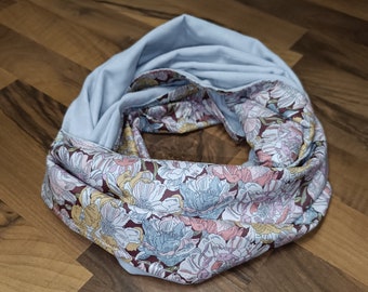 Double snood Liberty Blackburn and cotton gauze