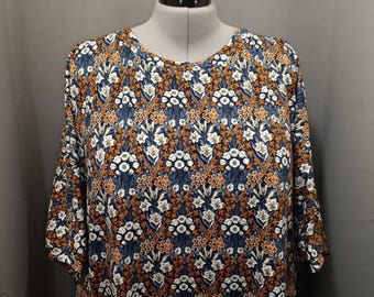 Customizable lightweight Liberty jersey tunic