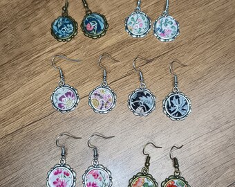 Boucles d'oreilles style vintage, inclusion tissu Liberty