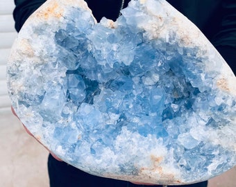 Small Celestite 7.68lb