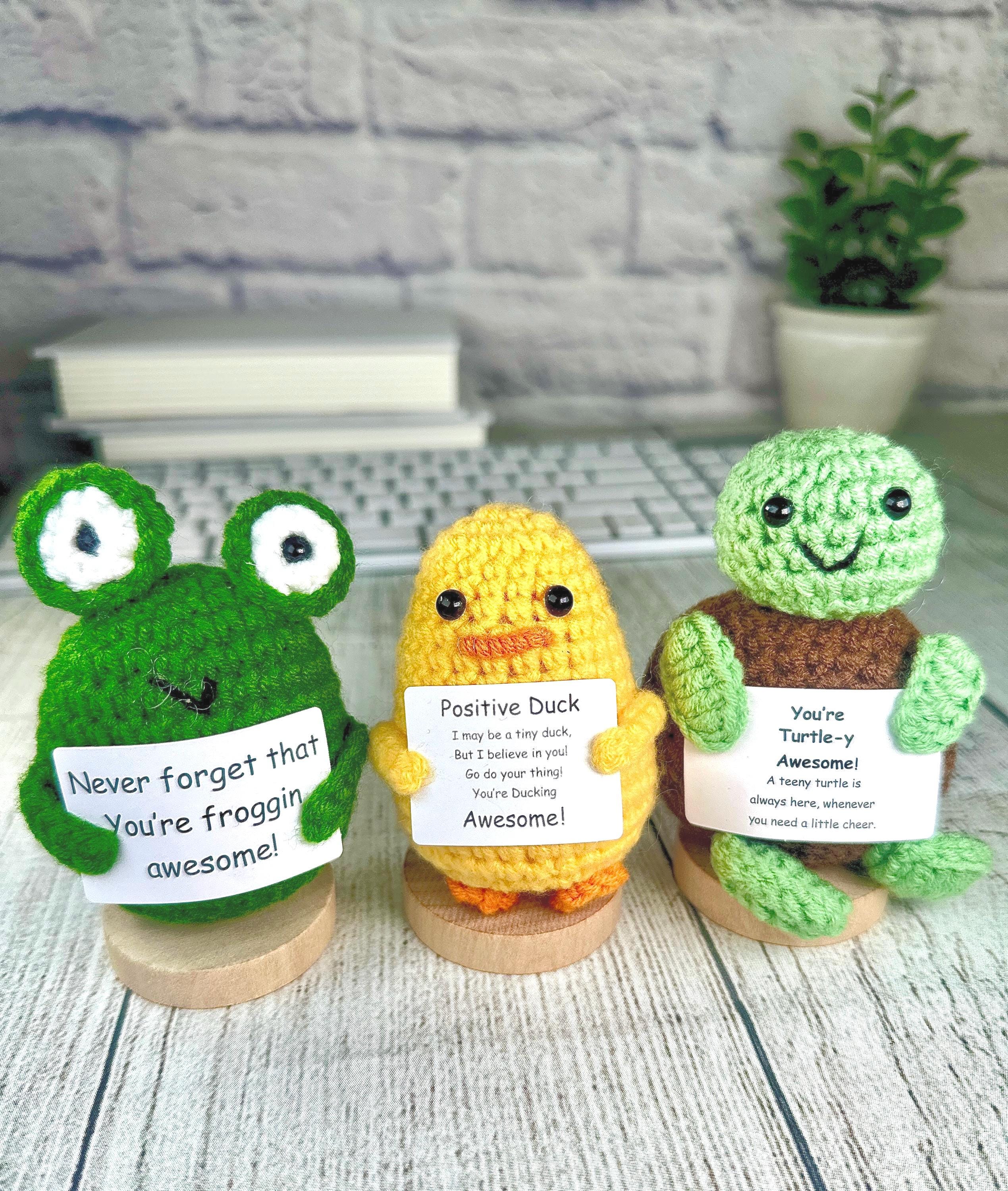 Emotional Support Crochet Pickle – Handmade Mini Plush With Affirmation Card, Funny Gift For Coworkers, Birthdays
