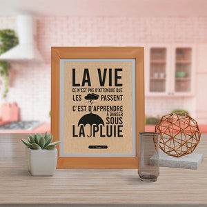 Carte avec citation française "La vie ce n'est pas d'attendre que les orages passent, c'est d'apprendre à danser sous la pluie" image 3