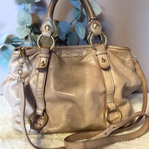 バッグ 00s MIU MIU leather hand bag archive Miu Miu Reissue (from 2009 archives) Medium Aventure Tote Handles