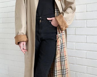 Burberry Trench Coat Vintage   - Camden - womens 18 uk (46 Eur ) (14 USA ) - beige - 100% Authentic - Mac - One Size - Unisex - Mens 54