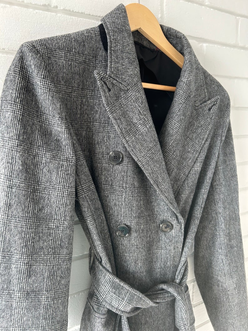 Max Mara Weekend Coat Vintage Houndstooth Check With Belt Virgin Wool ...