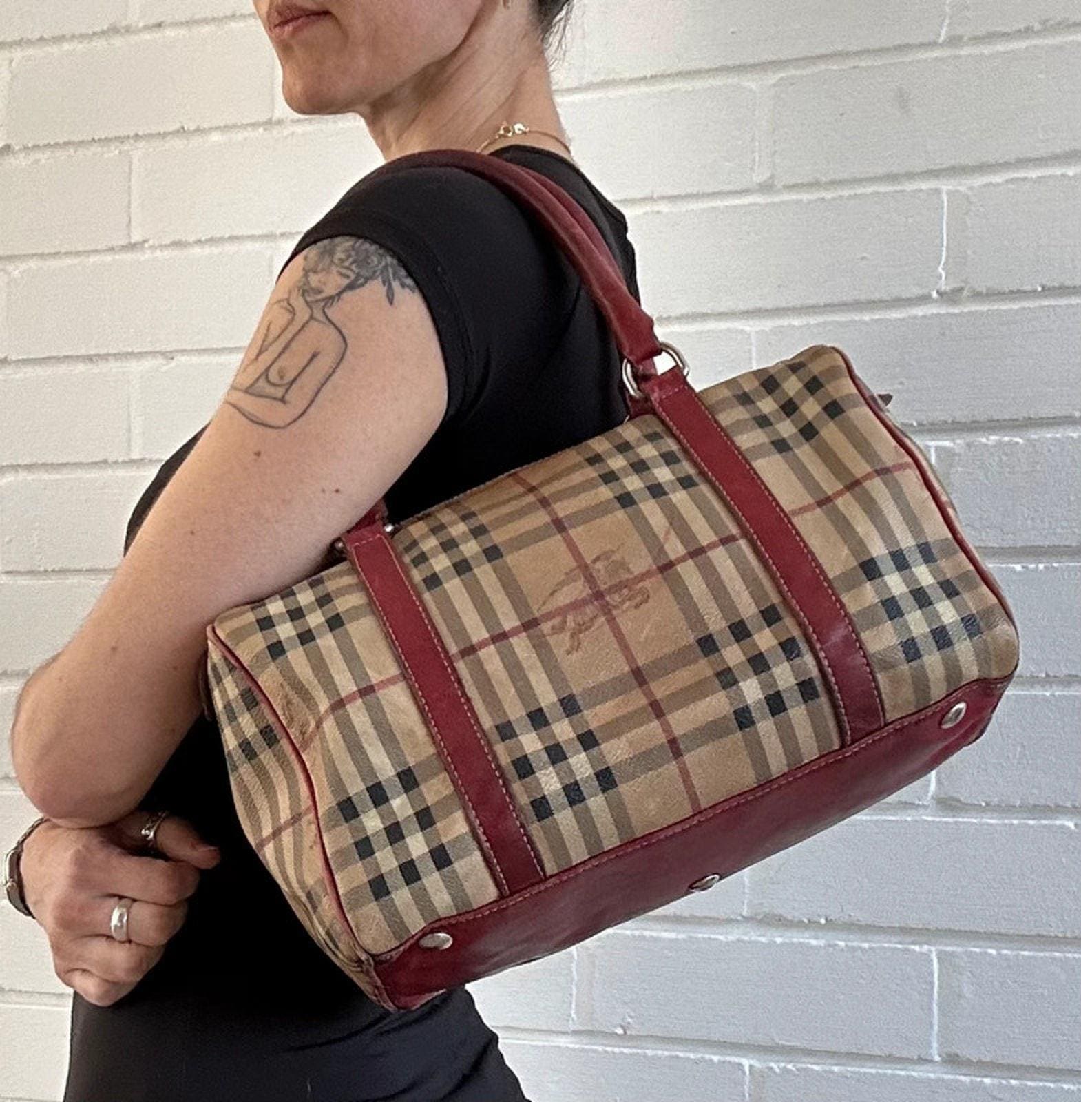 Burberry bag vintage - Etsy 日本