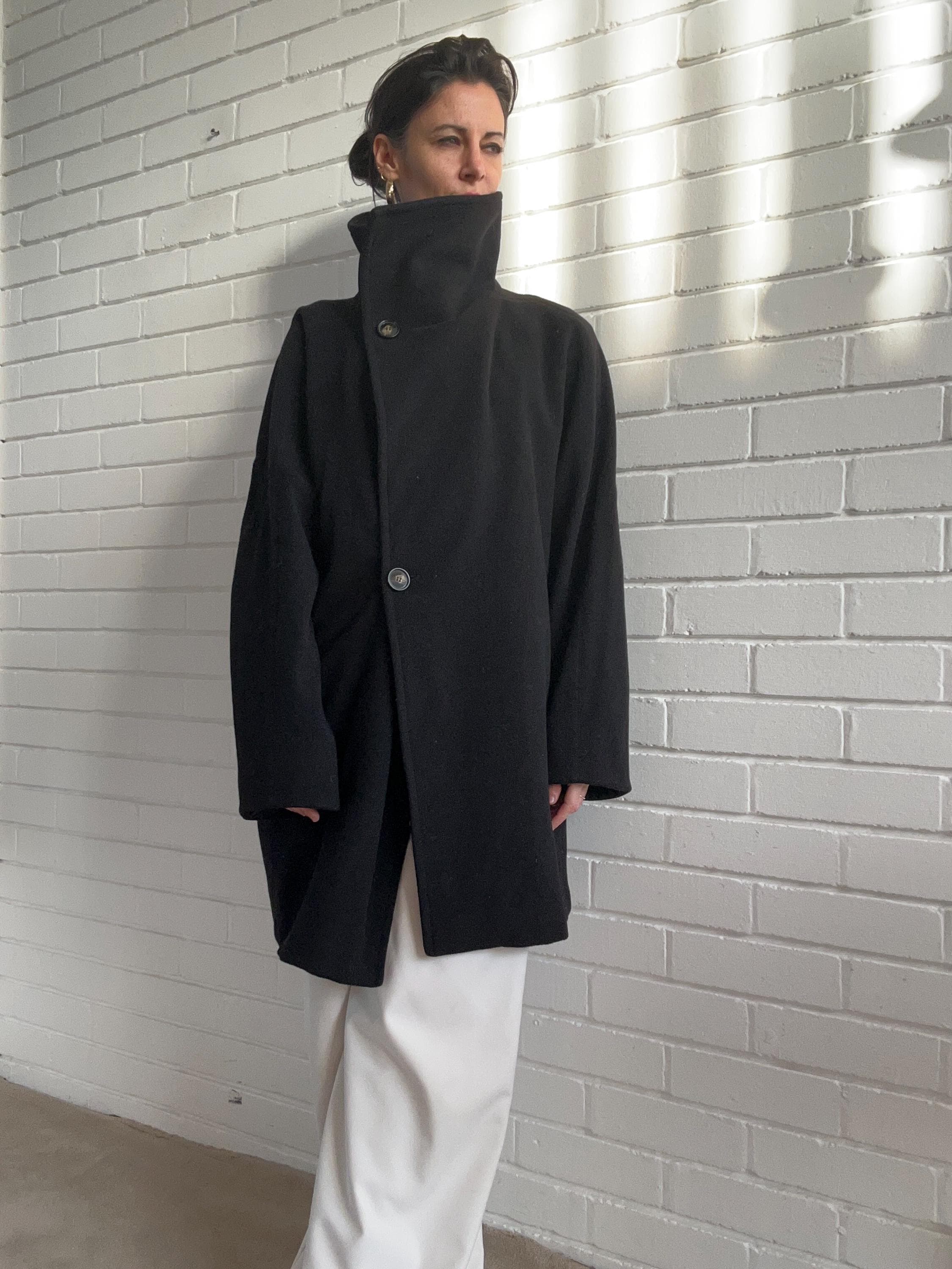 Vintage Marella by Max Mara Virgin Wool & Cashmere Coat - Black - Womens size 16 uk  (44 eur) (12 USA) - Mid Length