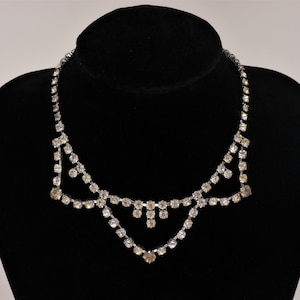 Vintage 1960s Mid -Century Style Rhinestone Choker/Necklace - Decorative Festoon Design - Vintage Glamour