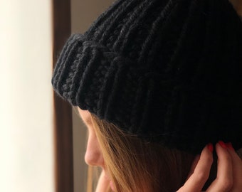 Black Knitted Super Chunky Pure Wool Volume Hat Warm Winter Helsinki Beanie Gift for Her Thick Giant Fashionable Hat Cable Knit Trendy Cap