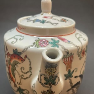 théière chinoise vintage, théière chinoise, famille rose, peinte à la main, théière papillon, cadeau