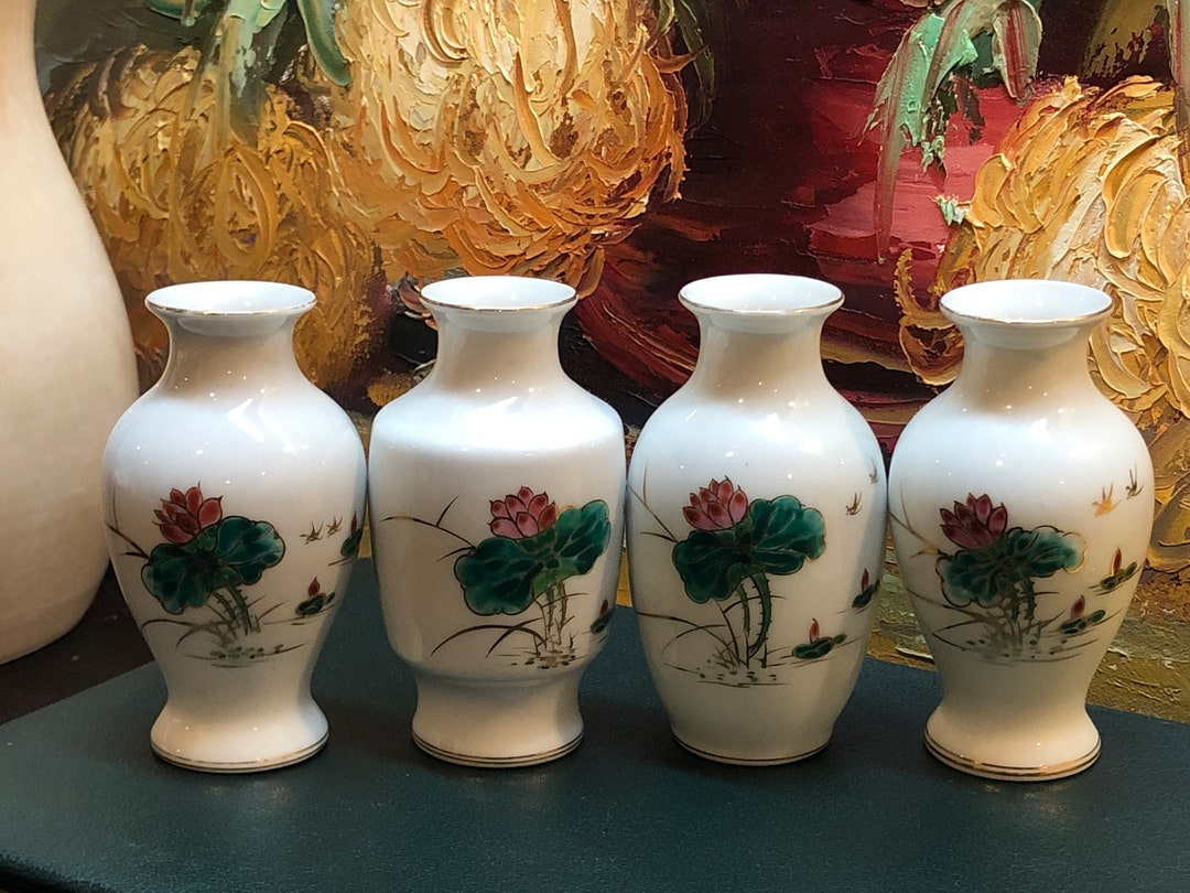 Vintage Small Chinese Vases, Set of 4, Urns, Ginger Jars, Lotus, Flower
