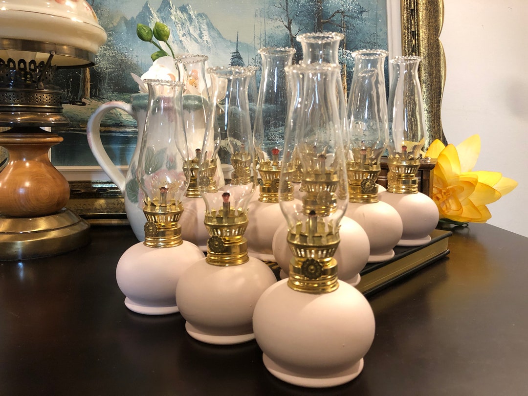 Vintage Oil Lamp, Italian Glass Oil Lamp, Lamplight Farms Oil Lamp