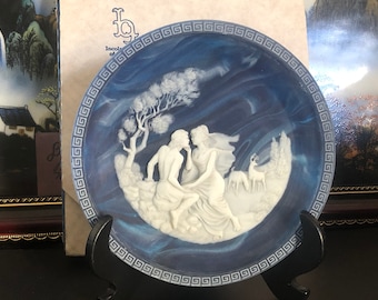 Vintage Blue Cameo Incolay Stone Plate, Voyage of Ulysses, The Isle of Circe, Made in USA, Original Box and Certificte, Wall Decor,Gift