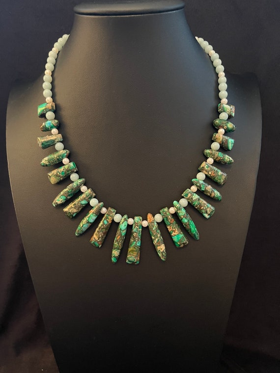 Vintage Polished Green Turquoise Beaded Necklace - image 7