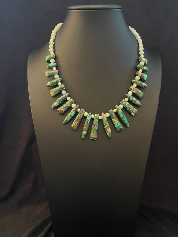 Vintage Polished Green Turquoise Beaded Necklace - image 3