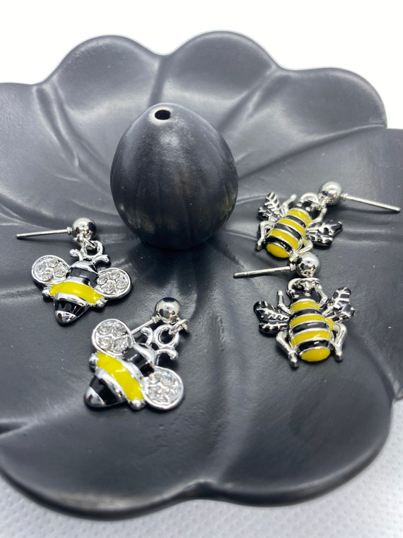 Bumblebees Silver Posts Earrings