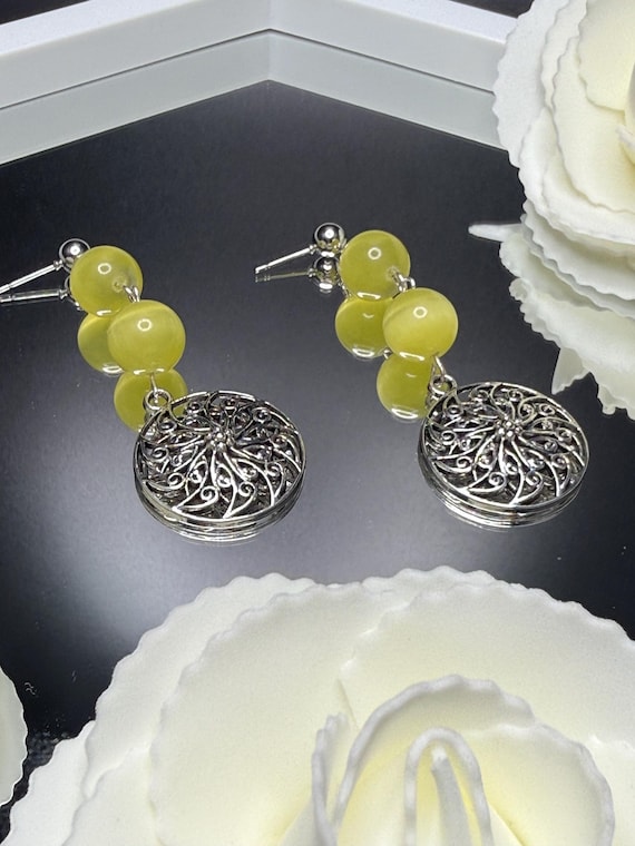Yellow Cat Eye Beaded Antique Silver Pendant Dangle Post Earrings