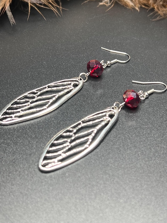 Silver Wing Beaded Earrings, Dragonfly Wing Earrings, Avante Garde Jewelry, Pewter Earrings, Silver Earrings