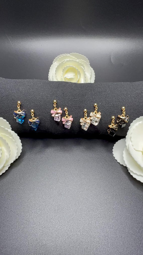 Bows and Square Glass Post Earrings