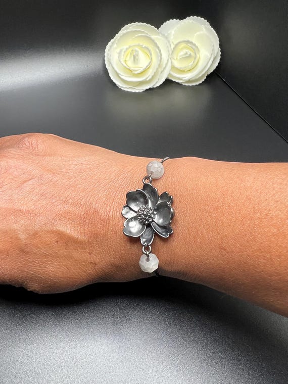 Black Flower Bracelet, Flower Charm Bracelet, Avant Garde Jewelry, Boho Jewelry, Floral Bracelet, Gift For Her
