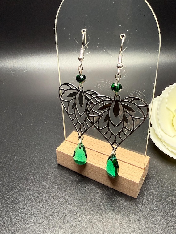 Silver Heart Green Beaded Filagree Earrings