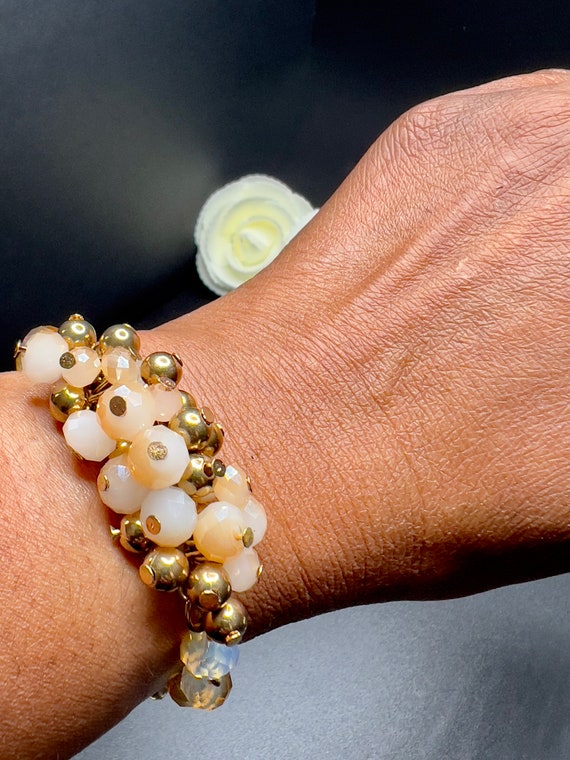 Beige Beaded Bracelet, Beaded Bridal Jewelry, Glass Beaded Bracelet, Bridesmaid Gift, Gifts for Mom, Elegant Gift