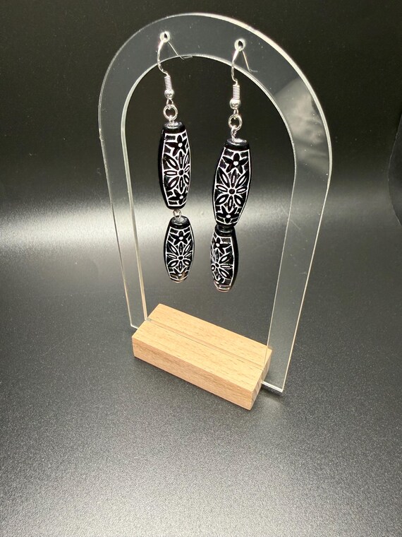 Black and White Etched Design Beaded Dangle Earrings