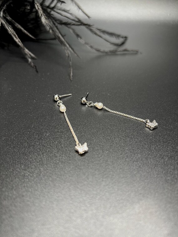 Pearl and Butterfly Charm Dangle Earrings