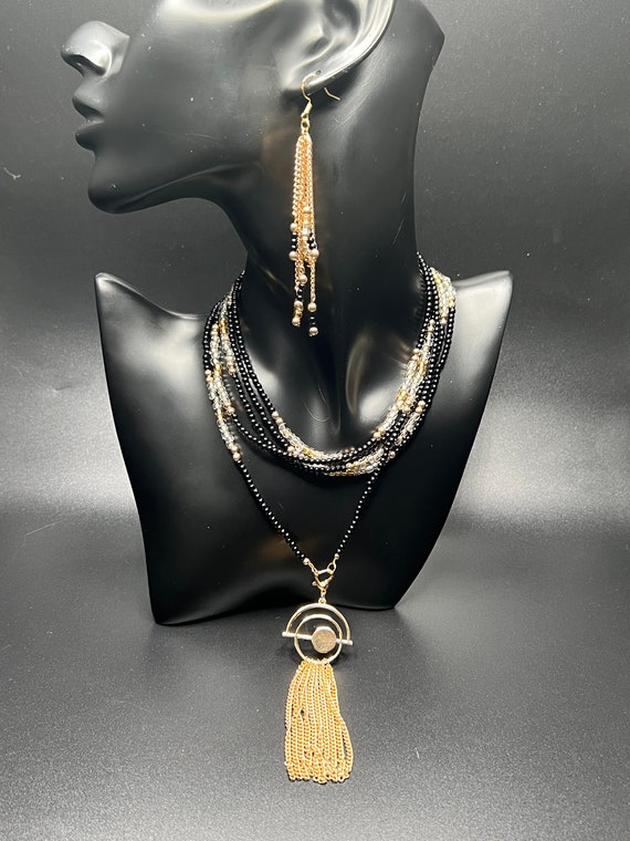 Black and Gold Long Beaded Pendant Necklace, Gold and Black Earrings Set, Long Necklace, Jewelry Set, Gift for Her