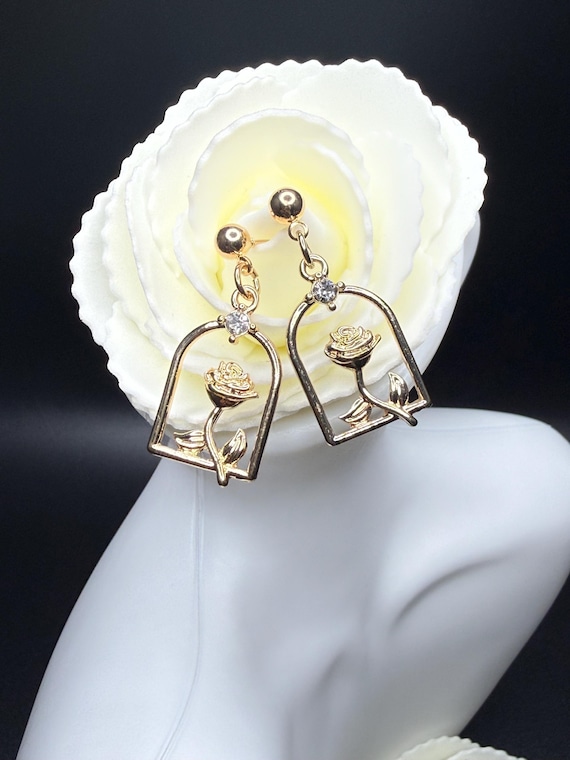 Framed Rose Earrings