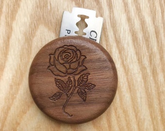 BREAD LAME WOOD is engraved with a rose flower, Great baker's gift. Perfect gift for her.Thick 12 mm easy scoring bread