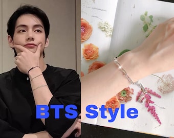 【A BIT MOR】layer chain bracelet〜BTS Vさん着用★日本未入荷 A BIT MOR】layer chain bracelet〜BTS Vさん着用☆日本未入荷