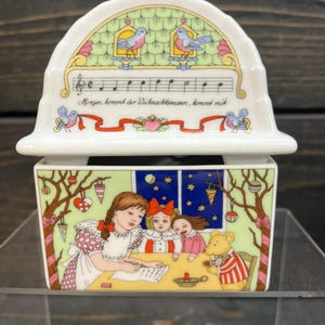 Weihnachts 2001 Music Box Hutschenreuther Germany Twinkle Little Star With Box