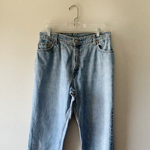 Vintage Levis / 550 Relaxed Fit / Distressed Levis / Vintage Denim