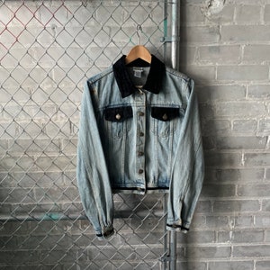 Vintage Denim Jacket / Velvet and Denim / Jeanology / 90s Denim / Vintage Jean Jacket