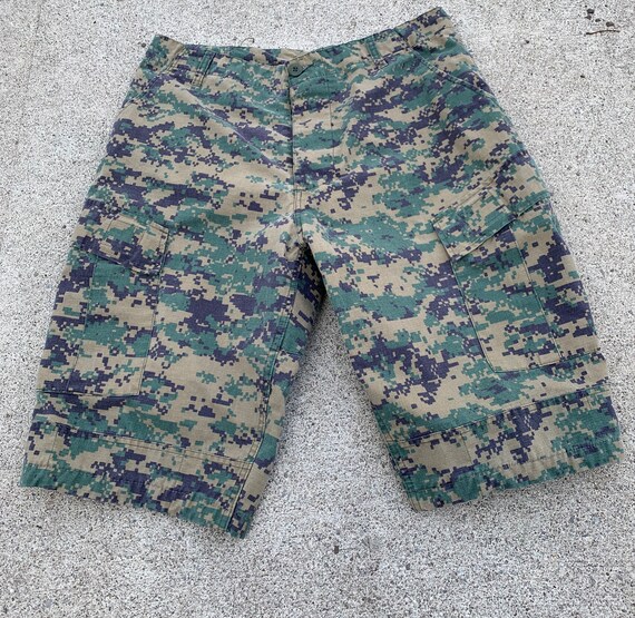 Digital Print Camouflage Army Print Cargo Shorts … - image 2