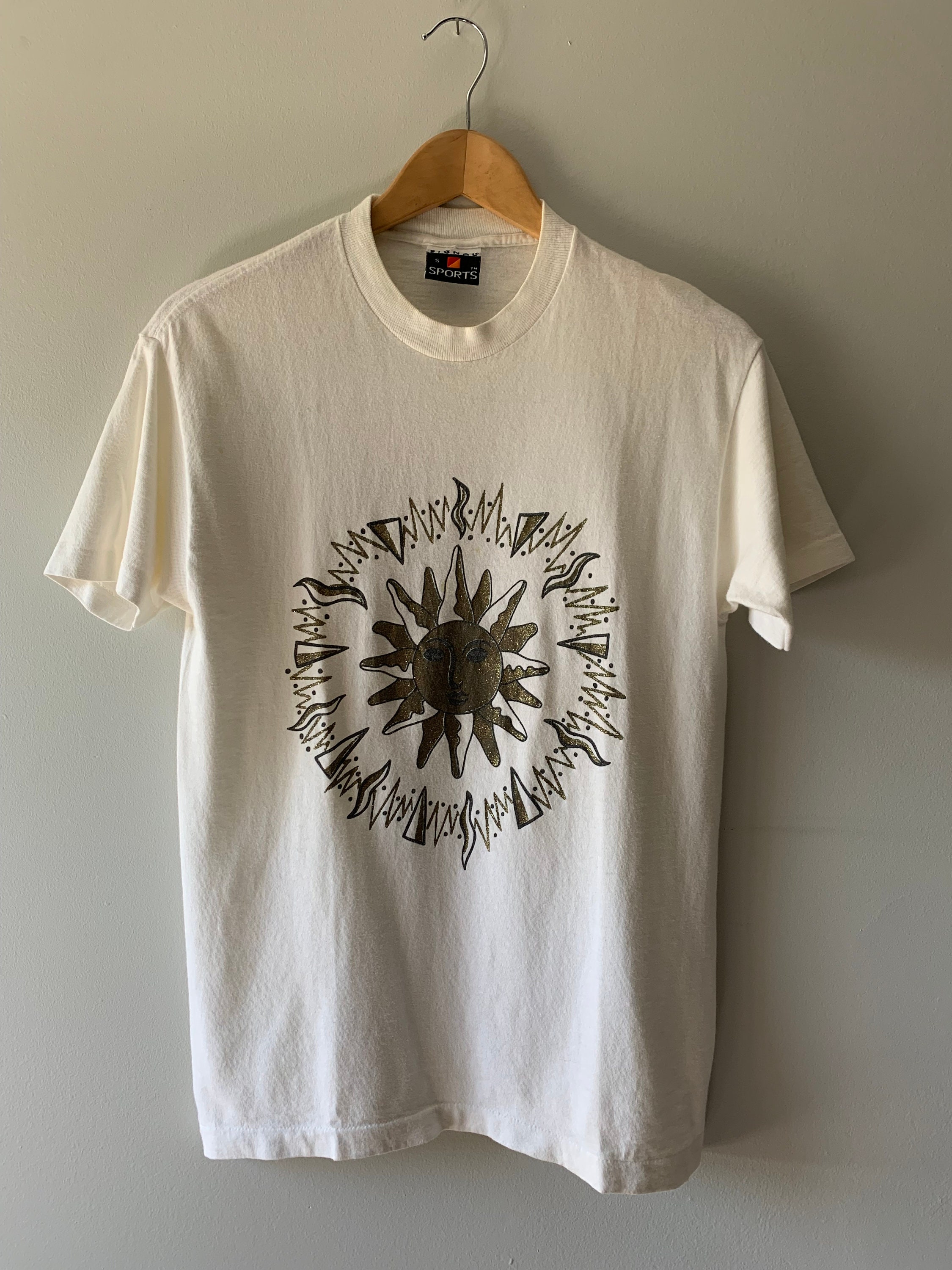 Vintage Glitter Sun Graphic T Shirt / Gold Sun / Sparkle T
