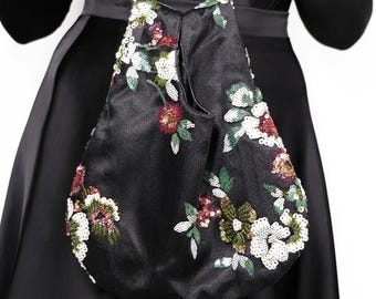 Sac de soirée à fleurs fait main, sac à main de fête à sequins noirs, sac à main à anse anneau en or, sac à cocktail élégant, sac à main pour une occasion spéciale