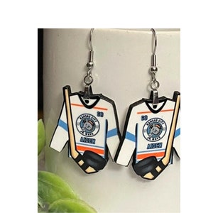 Hockey Earrings , Hockey Necklace, Puck Earrings, Hockey Mom, Hockey Player, Winter Sport team, Hockey Jersey