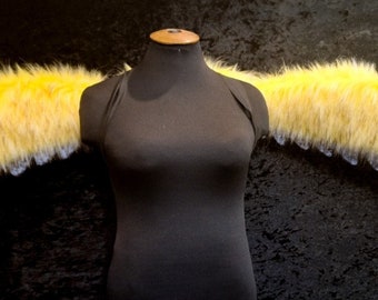 Fur wings, fursuit