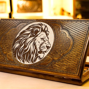 Personalized Lion Wooden Backgammon Set: Handmade Nardi Game