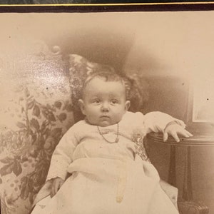 Haunted Cabinet Card - Vintage 1870s Foto
