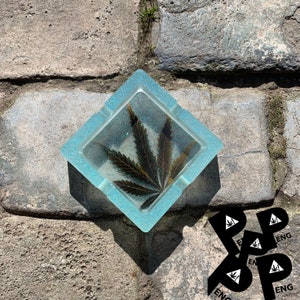 PENG! ‘Blue Dream’ Resinous Canna Ashtray