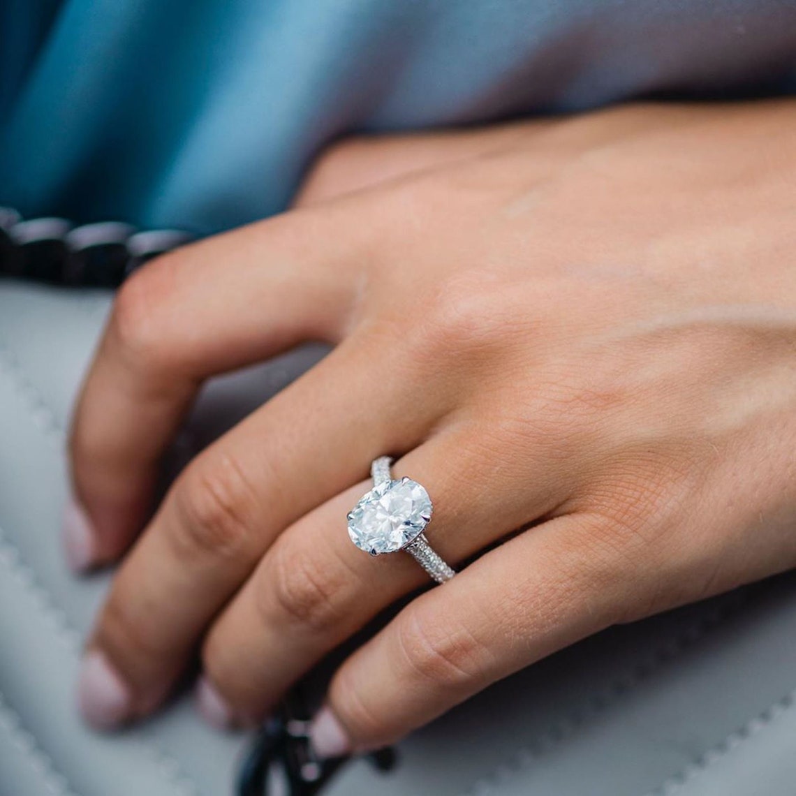 2 Carat Oval Moissanite Gold Ring Oval Moissanite Ring With Etsy