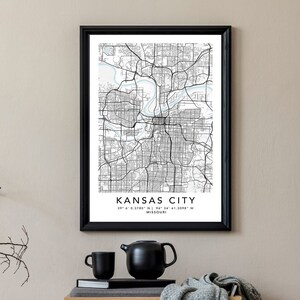 Kansas City Map Print Gerahmte Leinwand Wandkunst Poster USA Map Print Schwarzweiße US Map Art Poster City Street Straßenkarte