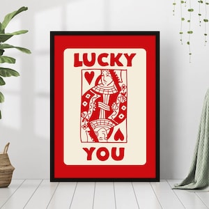 Plakat ścienny Lucky You Pink Queen Card Print Retro Fashion Party Canvas w ramie Preppy Lucky Poker Trendy Funky Bar Cart Decor