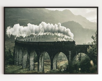 Glenfinnan Viaduct Railway Punto di riferimento scozzese Highlands Treno a vapore Stampa su tela Poster Dipinto incorniciato Moody Wall Art Room Arredamento vintage