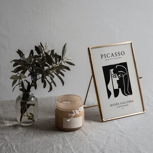 Picasso Kiss Line Art Print: Vintage Exhibition Poster (Digital Download)