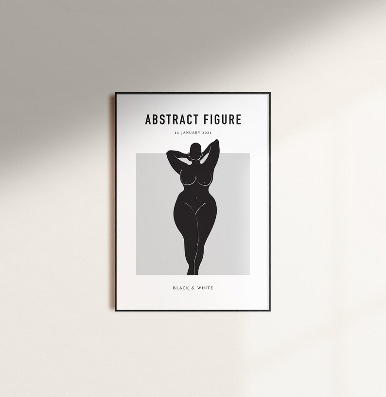 Pu&ograve; includere: Stampa artistica in bianco e nero con una figura astratta. L'opera presenta una silhouette stilizzata di una persona con le mani dietro la testa. Il testo "ABSTRACT FIGURE" e "BLACK & WHITE" &egrave; stampato sul poster.