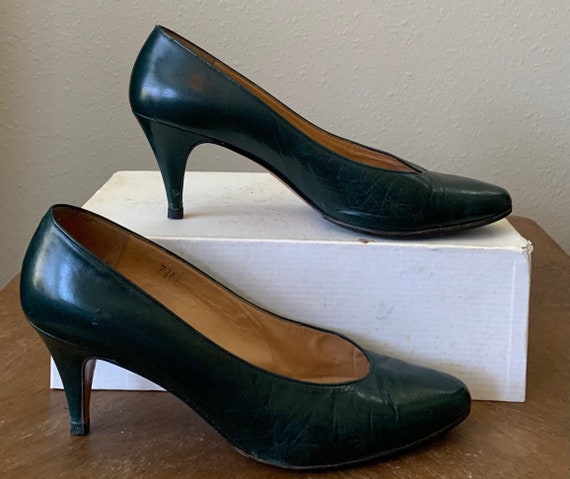 Calvin klein shop green heels